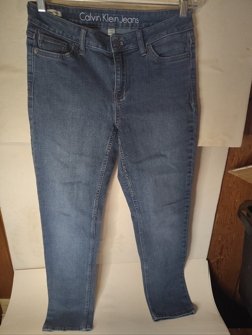 Calvin Klein Ultimate Skinny Jeans Size 8 X 30